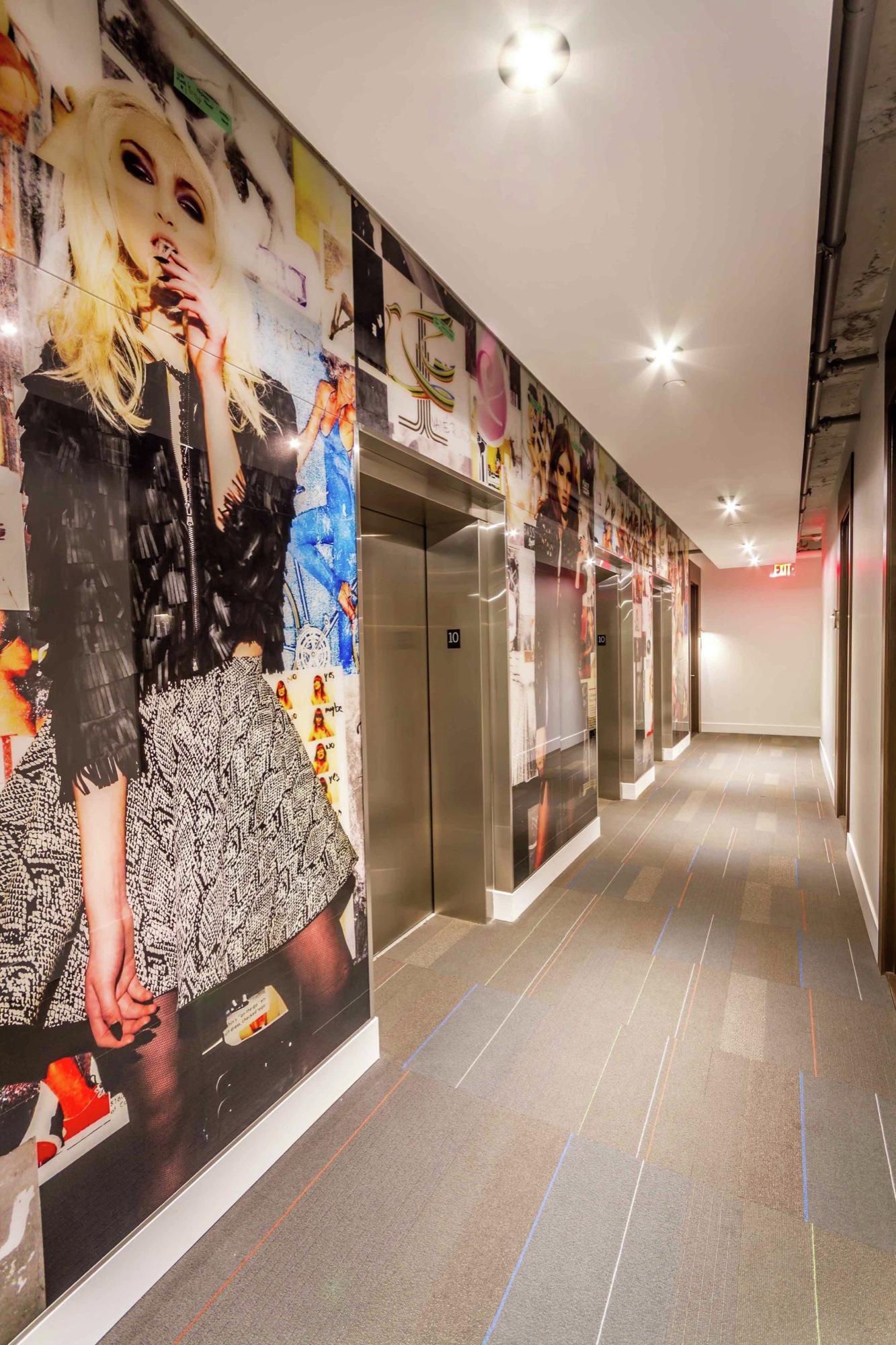 Fashion House — photograph 5, 560 King St W, Toronto
